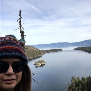 Meet your Posher, Julian